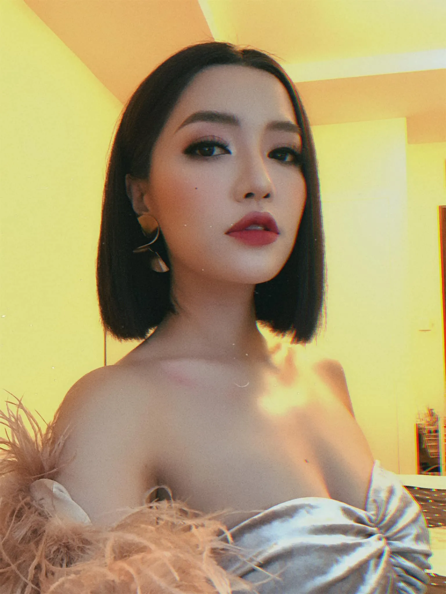 XO88 - Thiên Đường Cá Cược Hấp Dẫn Nhất 2025 bich-phuong-ceo-xo88